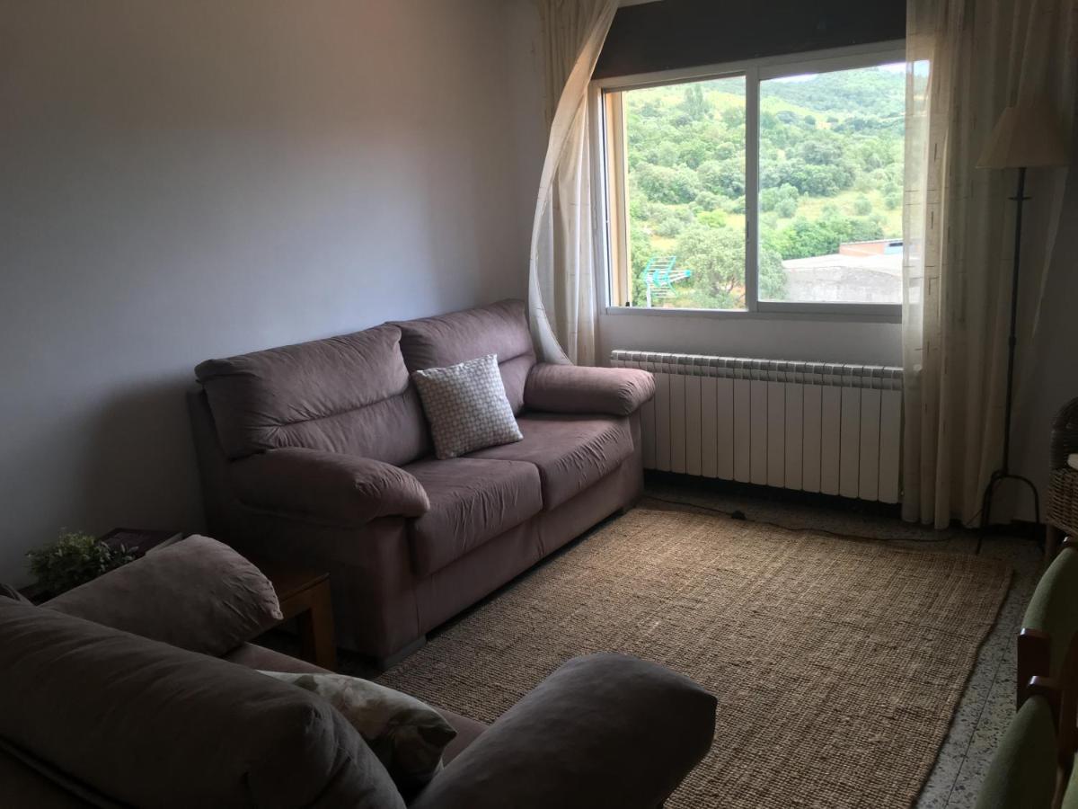 Apartaments La Pertusa 2O Corca  Exteriér fotografie