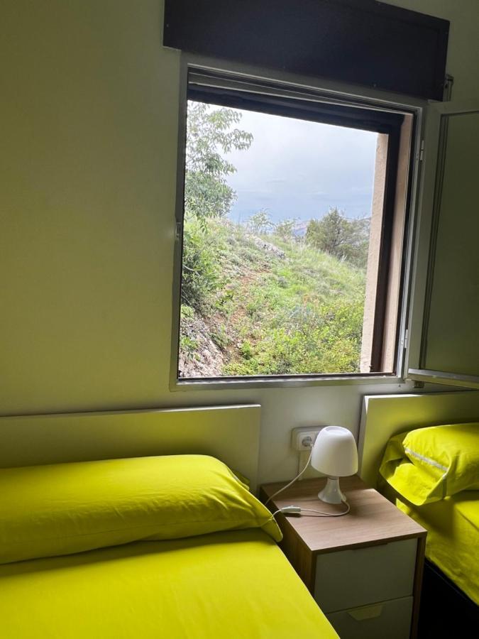Apartaments La Pertusa 2O Corca  Exteriér fotografie